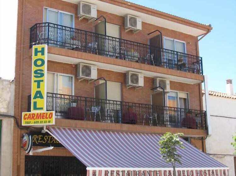 Hostal Gastrobar Carmelo