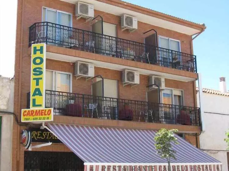 Hostal Gastrobar Carmelo