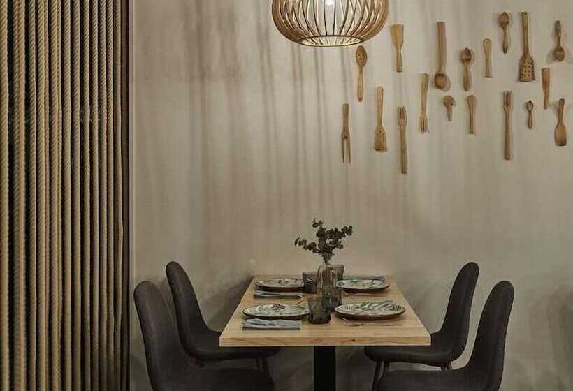 Hostal Gastrobar Carmelo