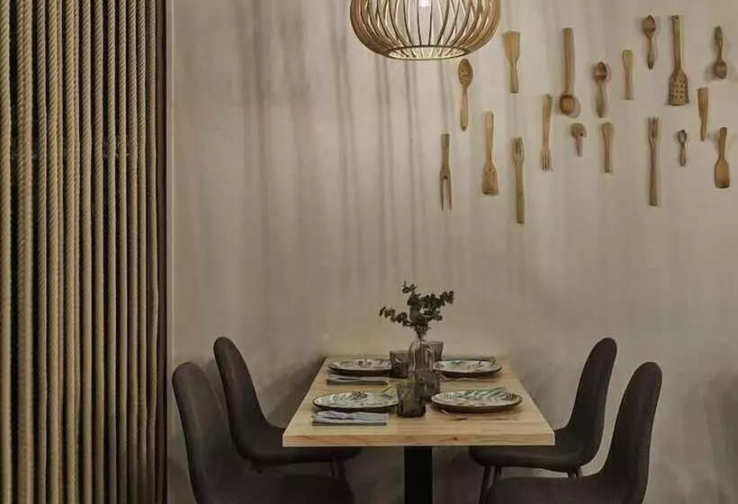 Hostal Gastrobar Carmelo