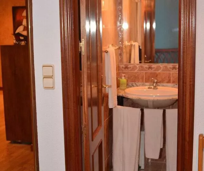 Hostal Gastrobar Carmelo