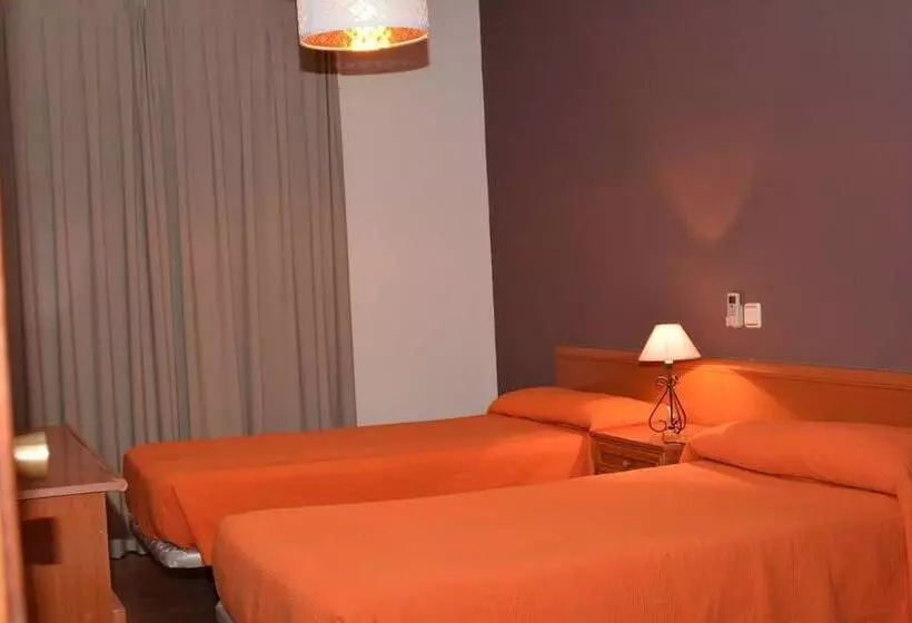 Hostal Gastrobar Carmelo