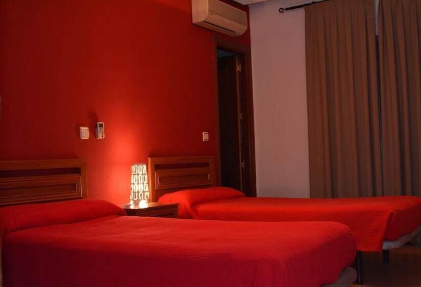 Hostal Gastrobar Carmelo