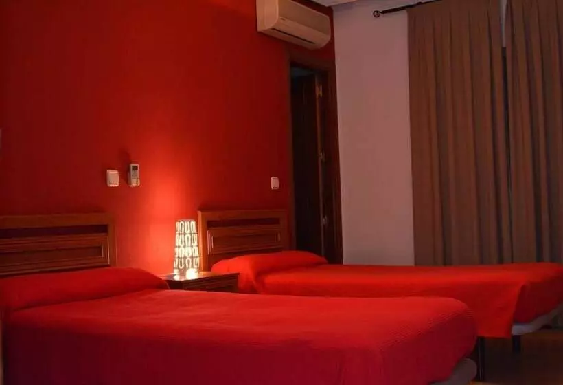 Hostal Gastrobar Carmelo