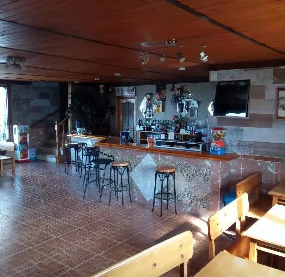 Hostal La Collada De Aralla