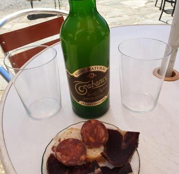 Hostal La Collada De Aralla