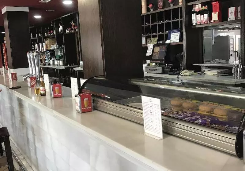 Hostal Restaurante La Bartola