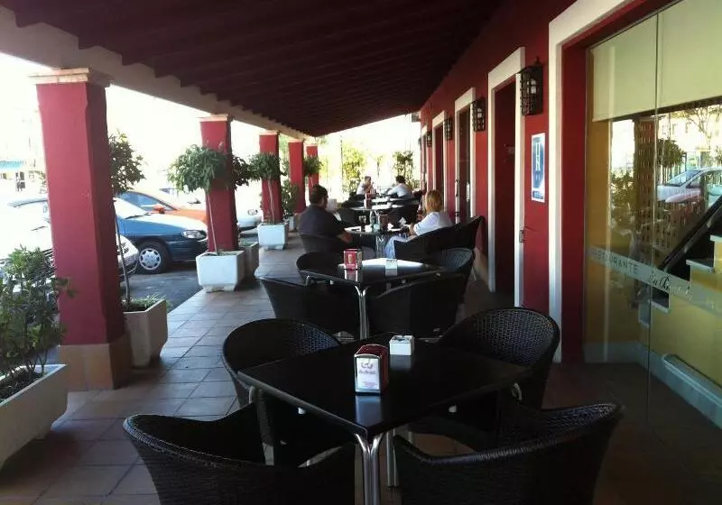 Hostal Restaurante La Bartola