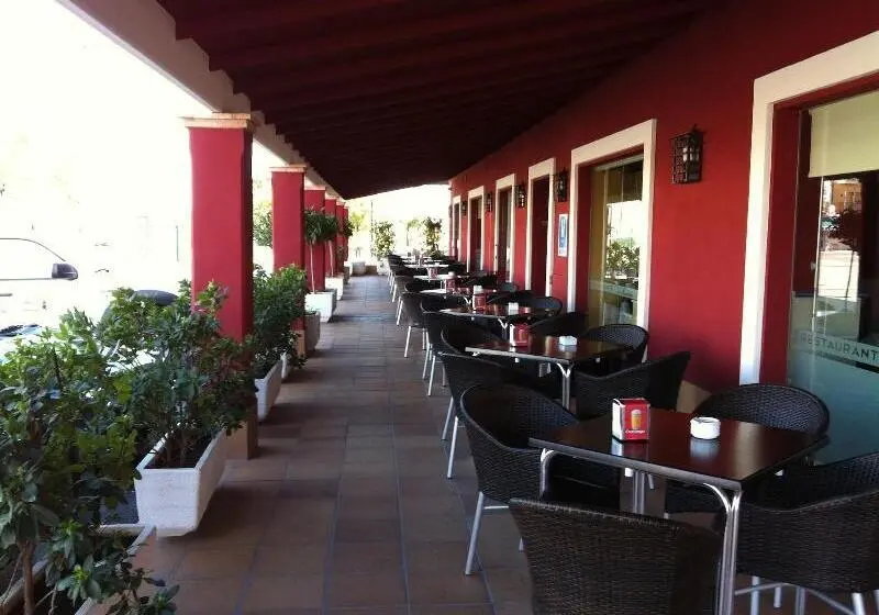 Hostal Restaurante La Bartola