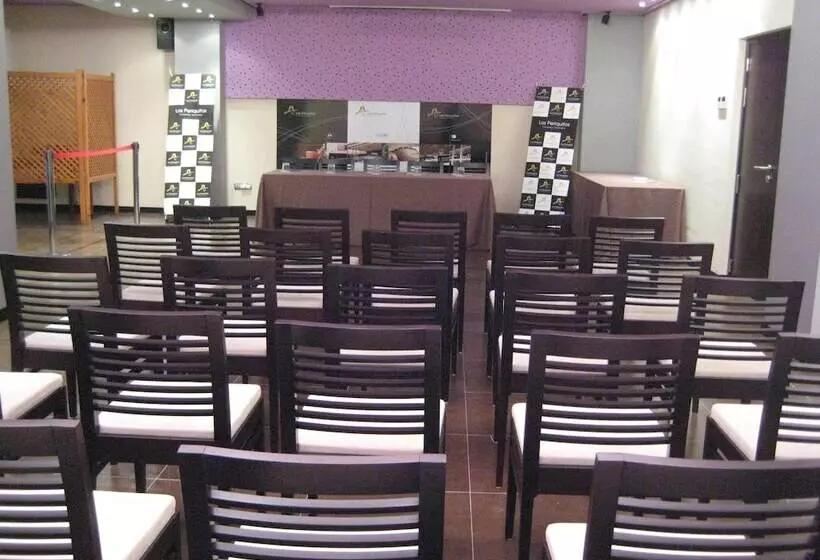 Hospedium Hotel Los Periquitos