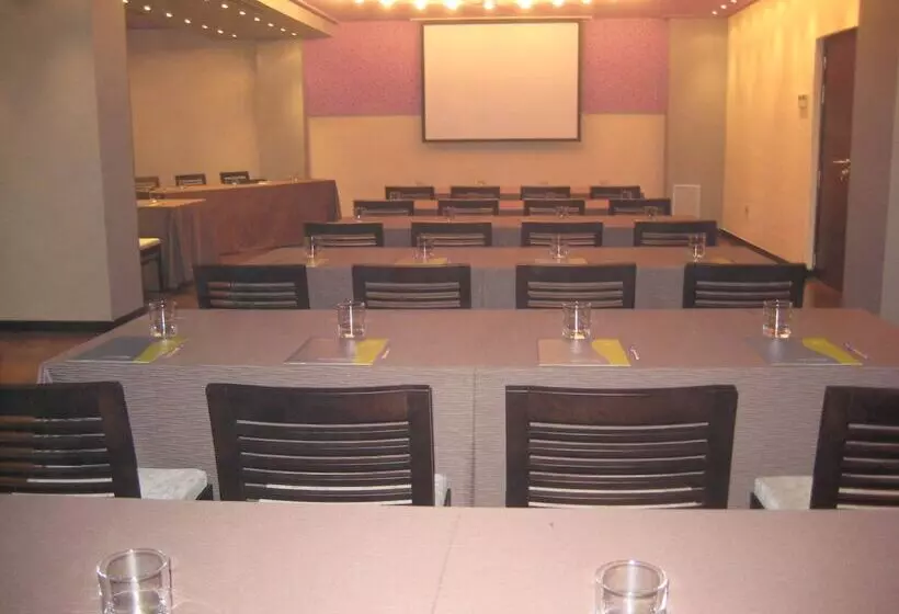 Hospedium Hotel Los Periquitos