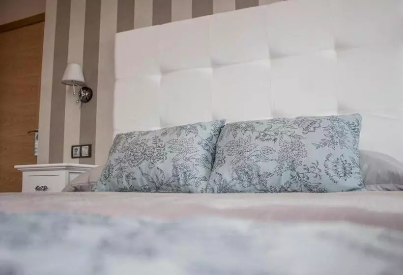 Hotelli O Vendaval Hostal Restaurante