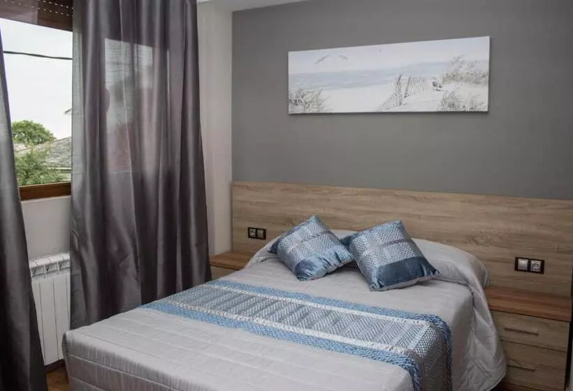 Hotelli O Vendaval Hostal Restaurante