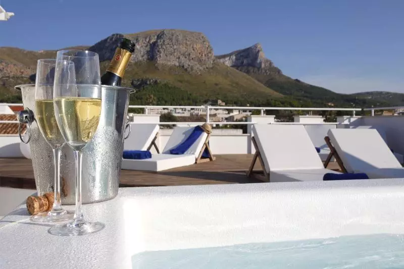 Hotelli Petit H Rocamar   Adults Only