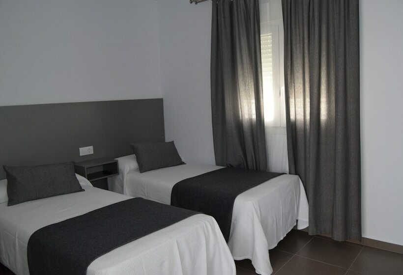 بنسيون Alojamientos Alma Conil