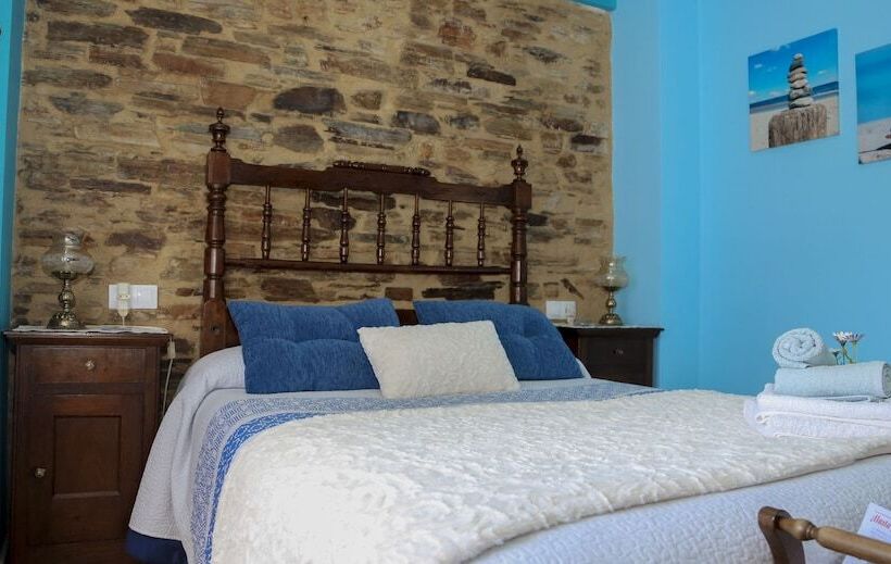 تختخواب و صبحانه Pensión Rústica A Lume Manso