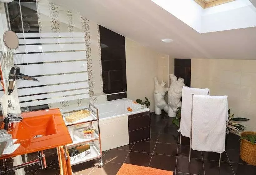 ベッドアンドブレックファースト Pensión Rústica A Lume Manso