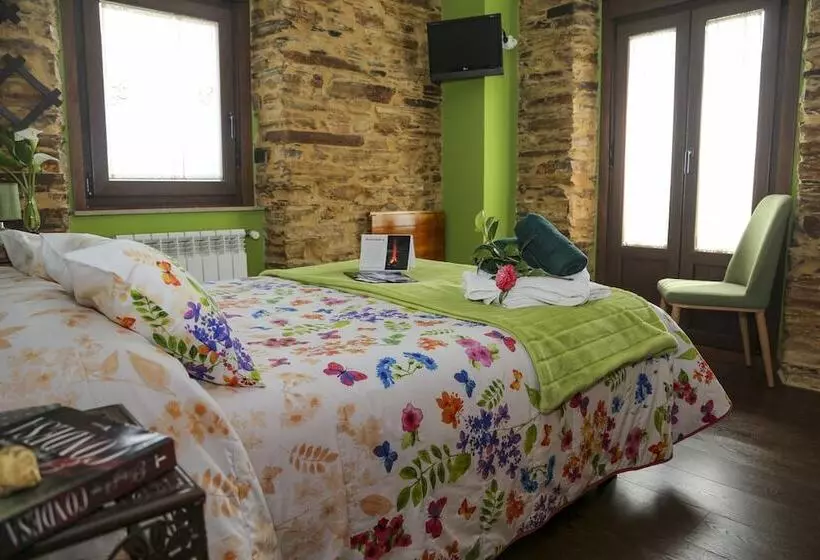 ベッドアンドブレックファースト Pensión Rústica A Lume Manso