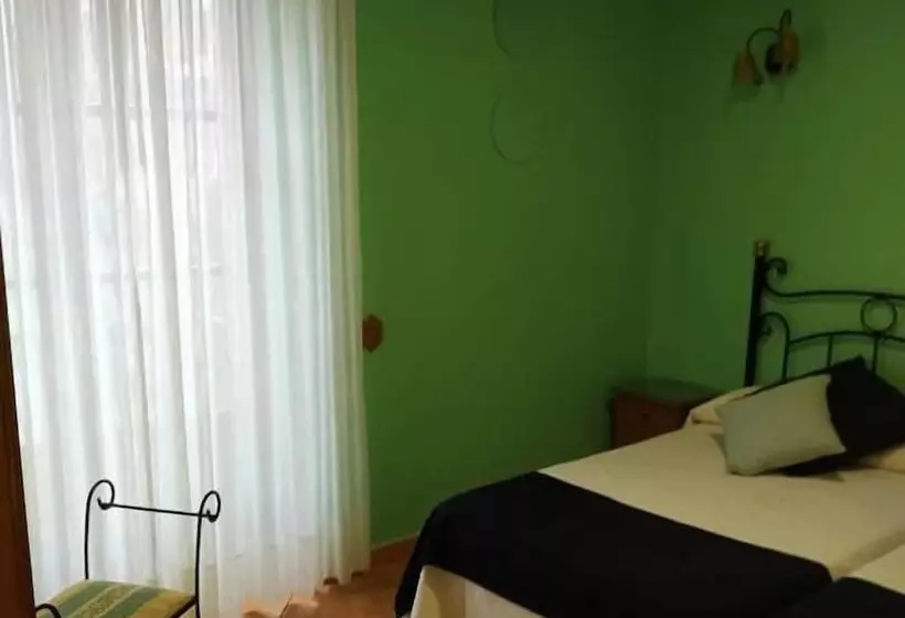 Hotelli Antiguo Casino De Los Arribes