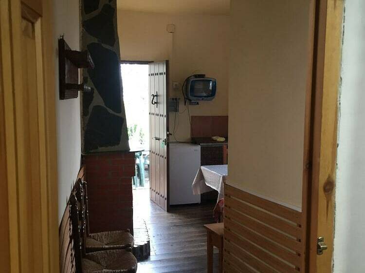 בית מלון כפרי Camping El Balcón De Pitres