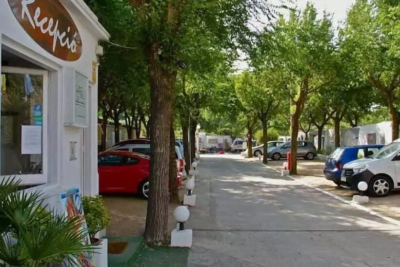 Hotel Camping Roca