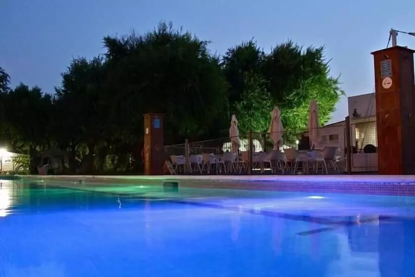 Hotel Camping Roca