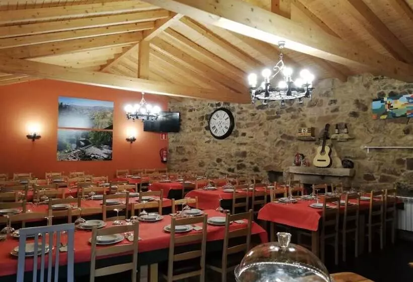 ホテル Hosteria Calixtino