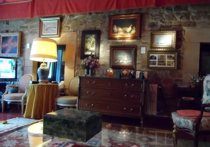 ホテル La Fundacion