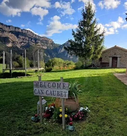 Maaseutuhotelli Complex Rural Can Caubet
