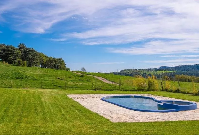 Maaseutuhotelli Complex Rural Can Caubet