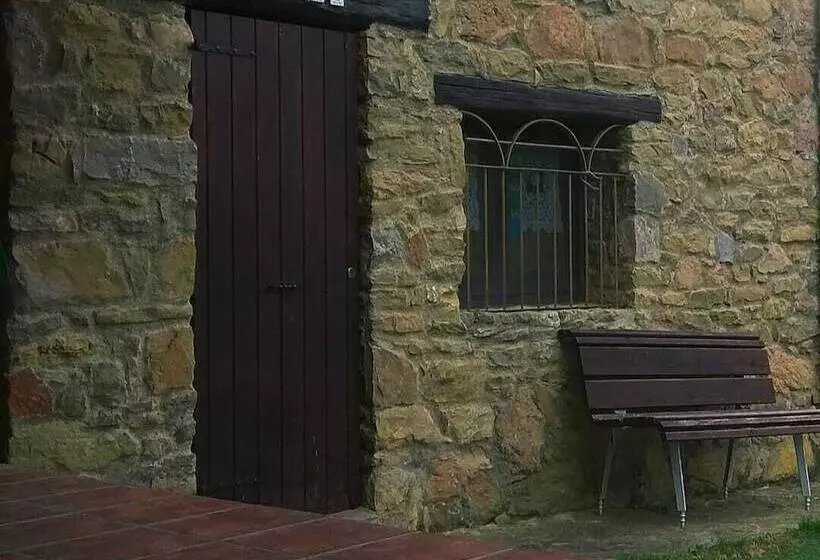 Maaseutuhotelli Complex Rural Can Caubet