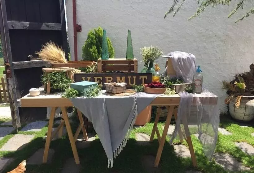 Maaseutuhotelli Masia Can Canyes & Spa