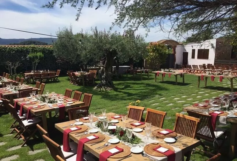 Maaseutuhotelli Masia Can Canyes & Spa