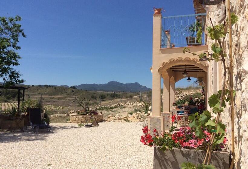 Los Cuatro Vientos B&b