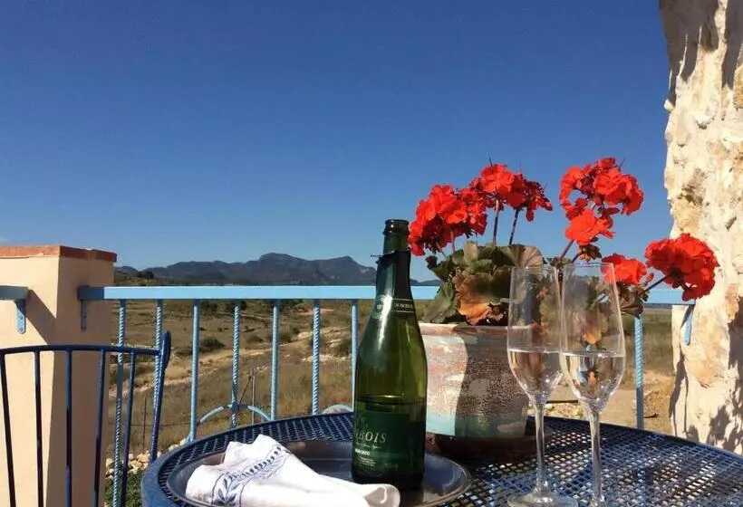 Los Cuatro Vientos B&b