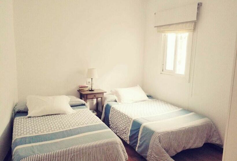 פנסיון Rua Do Medio