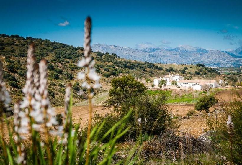 Ronda Mountain Resort