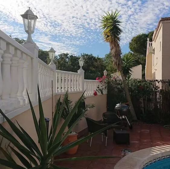 Villa Castillo Nuevo With Optional Heated Private Pool