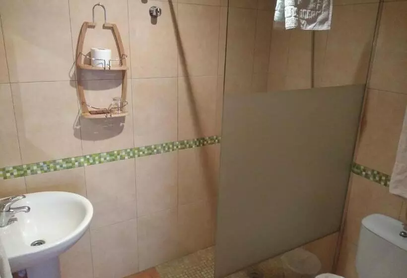 Retkeilymaja Hostal Avenida