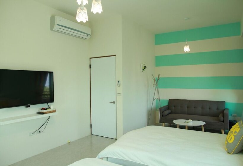 تختخواب و صبحانه Stick Bnb