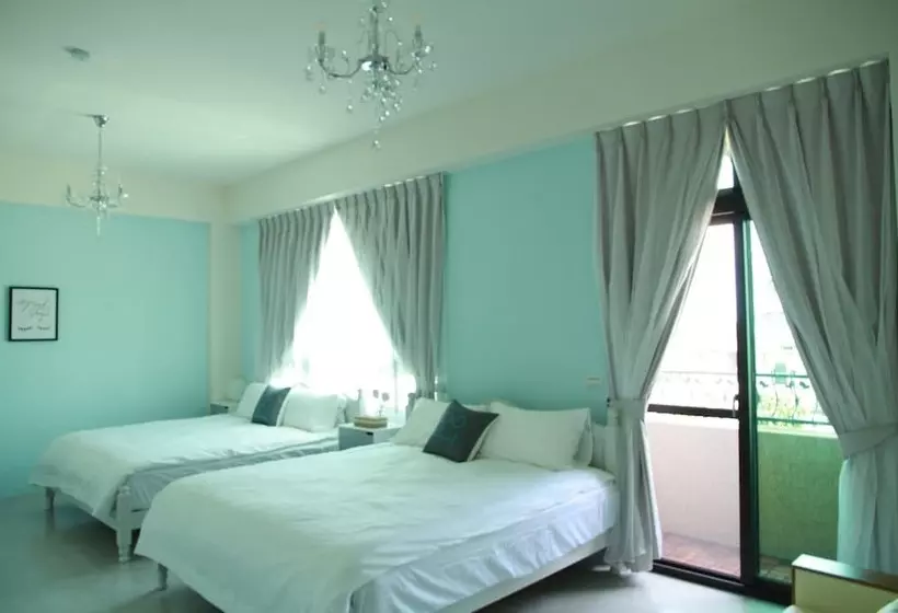 تختخواب و صبحانه Stick Bnb