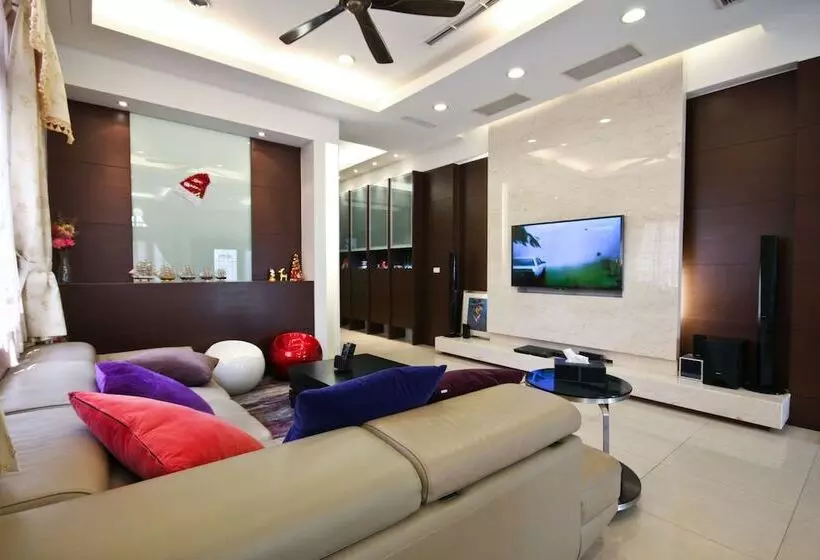 تختخواب و صبحانه Vv House