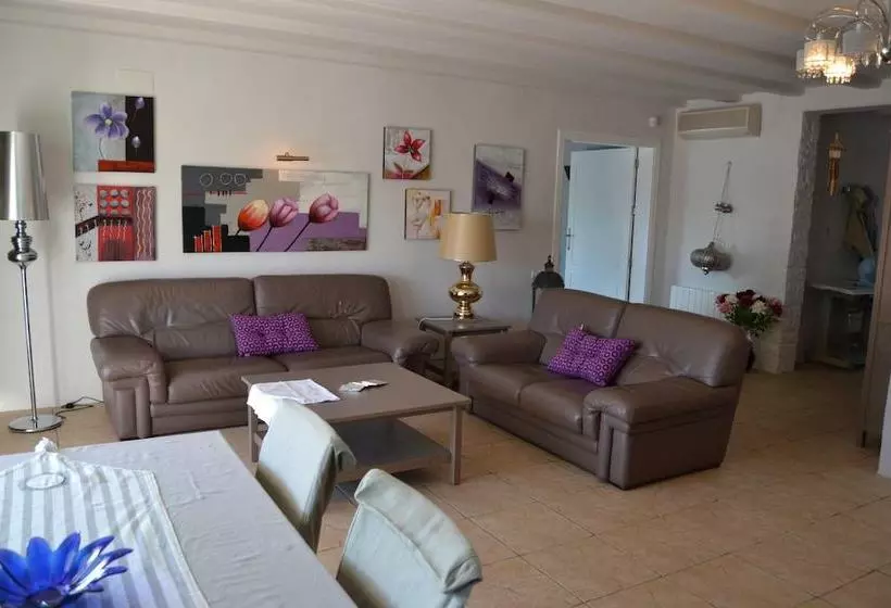 Chalet Anies