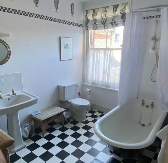Gretenham B&b