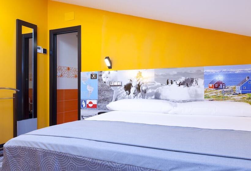 مسافرخانه Jc Rooms Chueca