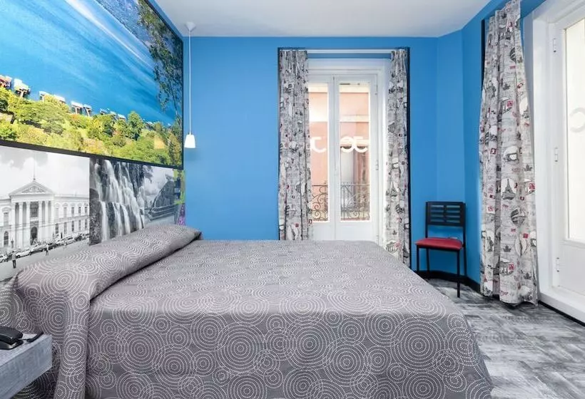 مسافرخانه Jc Rooms Chueca