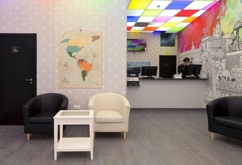 مسافرخانه Jc Rooms Chueca