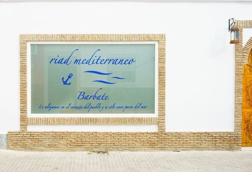 فندق فئة نجمة واحدة Pensión Riad Mediterraneo