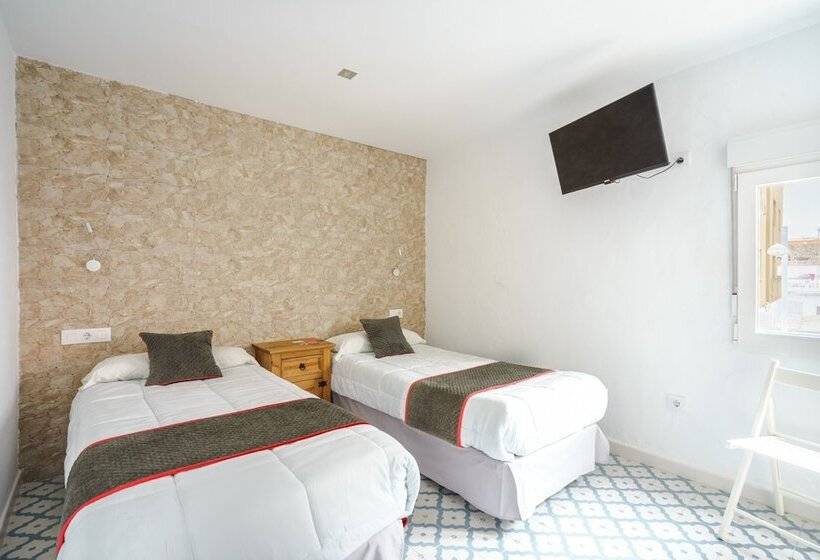 فندق فئة نجمة واحدة Pensión Riad Mediterraneo