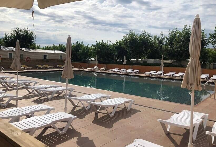 فندق Camping El Camell